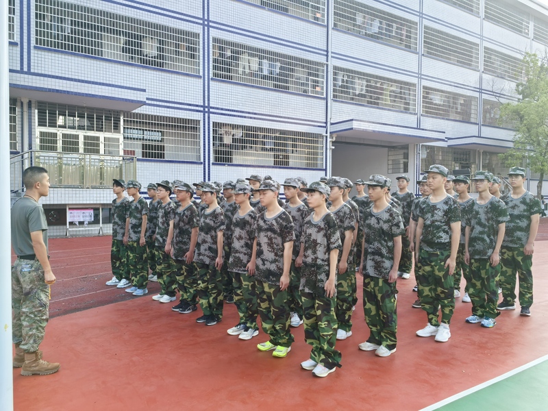 24军训7.jpg